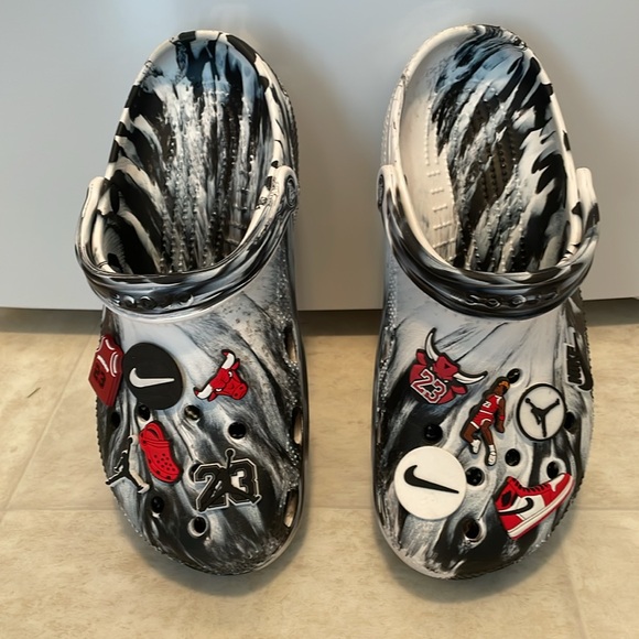 Crocs Classic Clog men’s size 9 - Picture 14 of 16